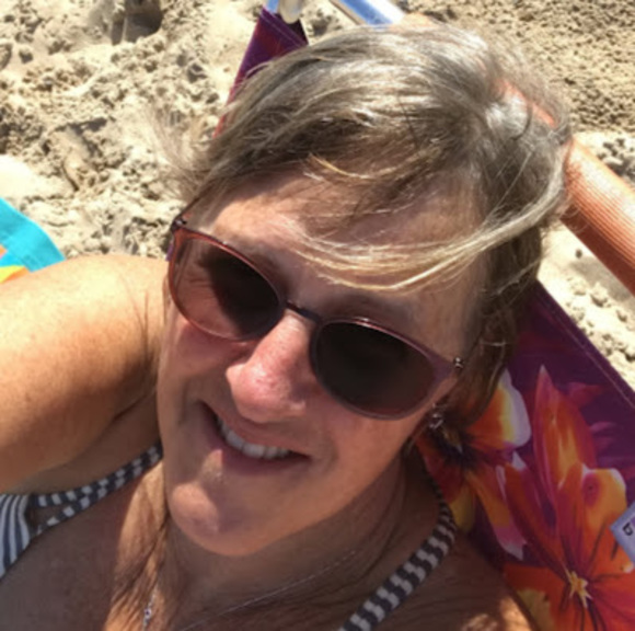 Meet your Posher, Kathy - Picture 1 of 1